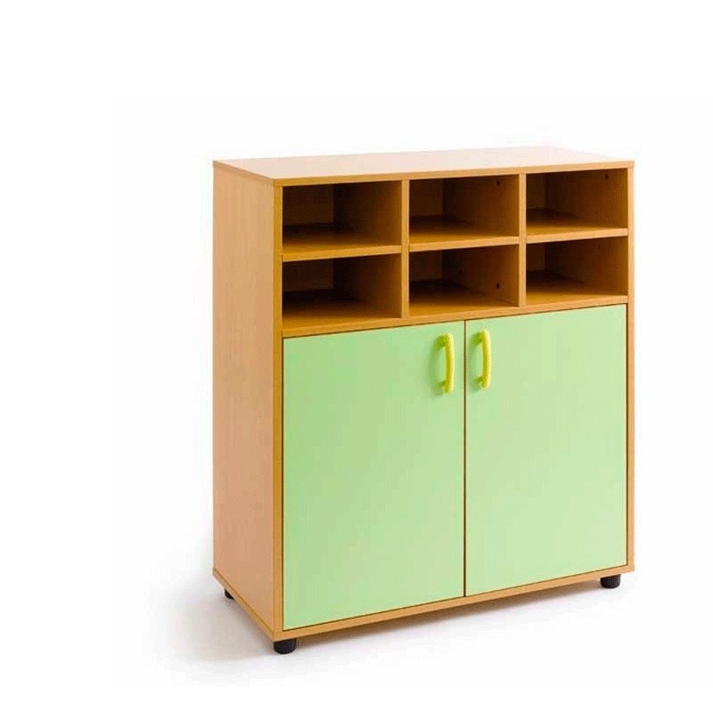 armario con puertas batientes