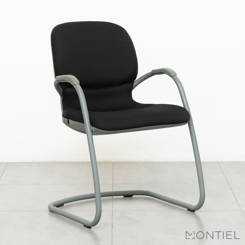 Silla Confidente Tapizada Sensor de Steelcase - Montiel
