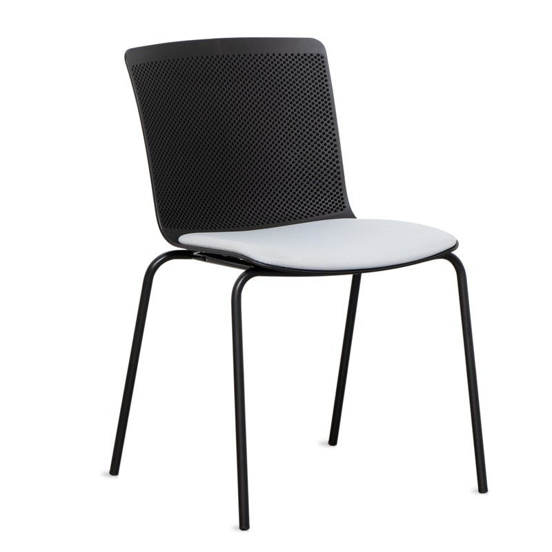 Silla 4 patas sin Brazos Negra Glove de Forma5 - Montiel