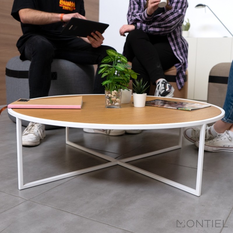 Mesa Baja Auxiliar Estilo Nórdico de Viccarbe - Montiel