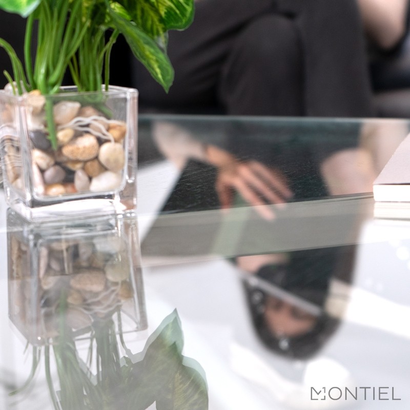 Mesa Auxiliar Cristal Inspiración Barcelona Table - Montiel