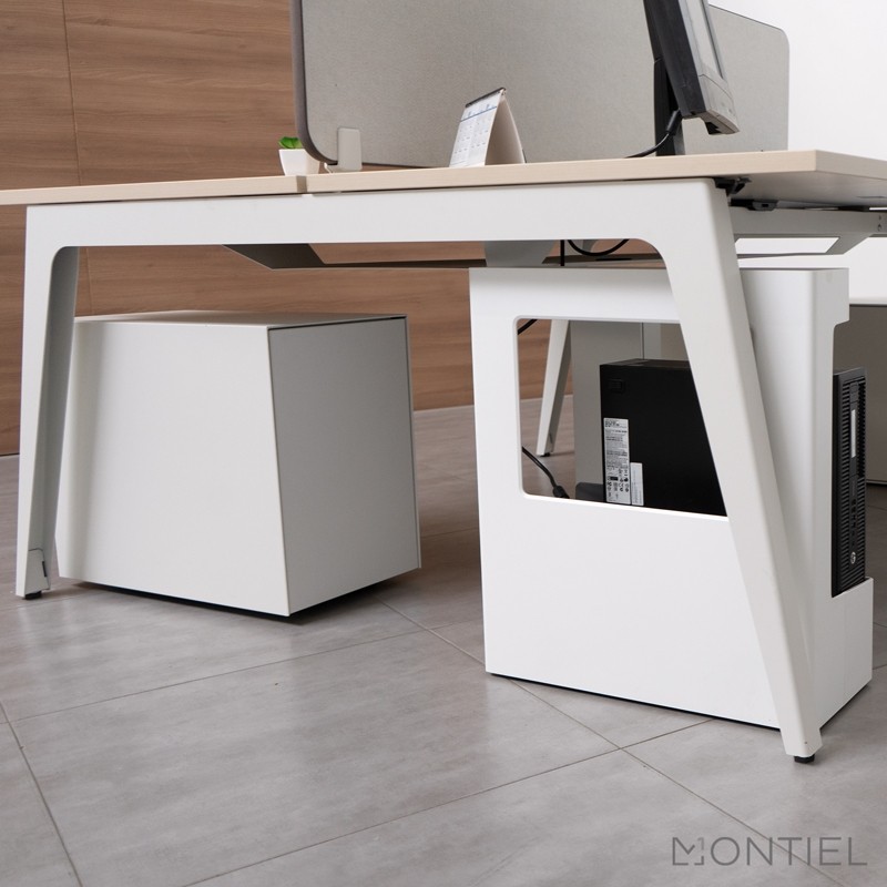 Mesa Bench 2 personas Estilo Nórdico Lares de Steelcase