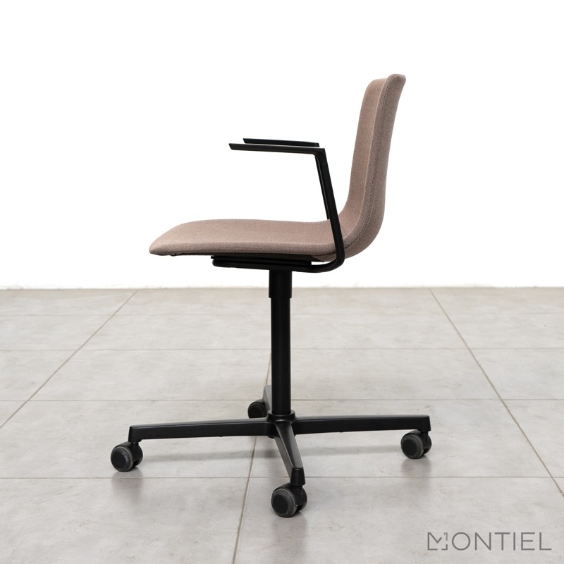 Silla Oficina Giratoria de Diseño Pato de Fredericia