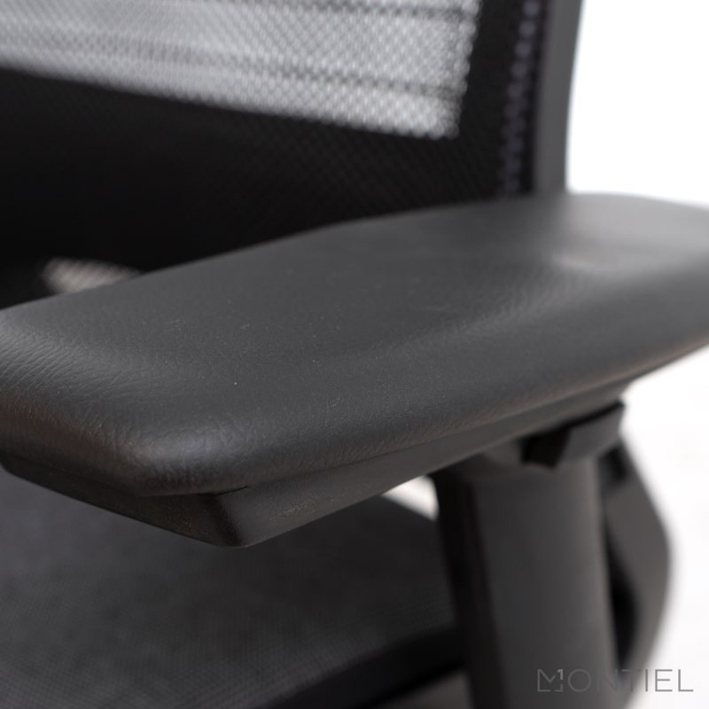 Silla Ergonómica Malla Think de Steelcase - Montiel