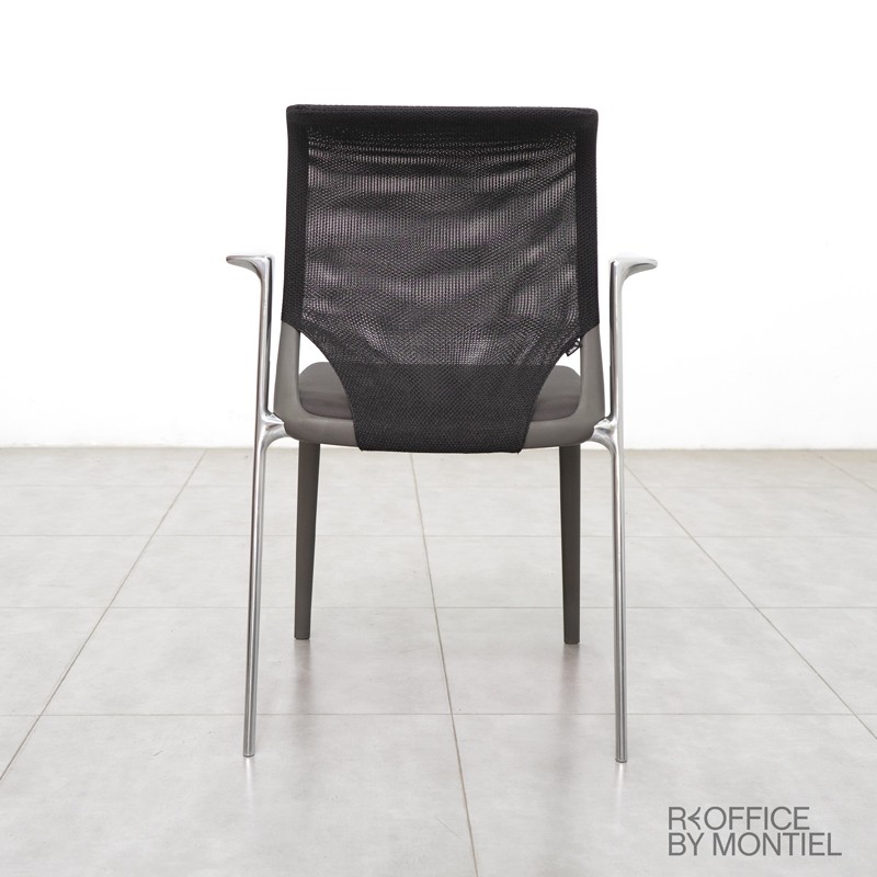 Silla Confidente para Despachos MedaSlim de Vitra - Montiel