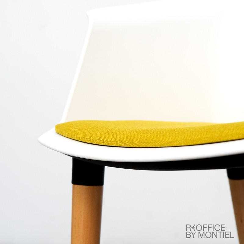 Silla Blanca Confidente Estilo Nórdico Aurora de Ofita - Montiel