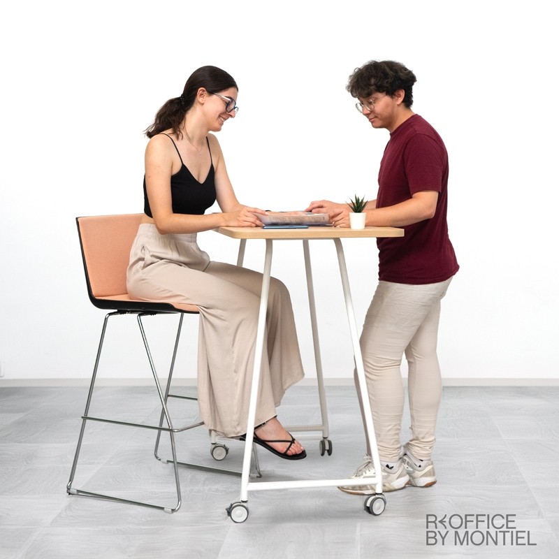 Taburete Alto Negro con Respaldo de Ofita - Reoffice