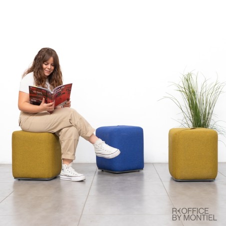 Puf Tapizado Tela Azul Forthink de Ofita - Montiel