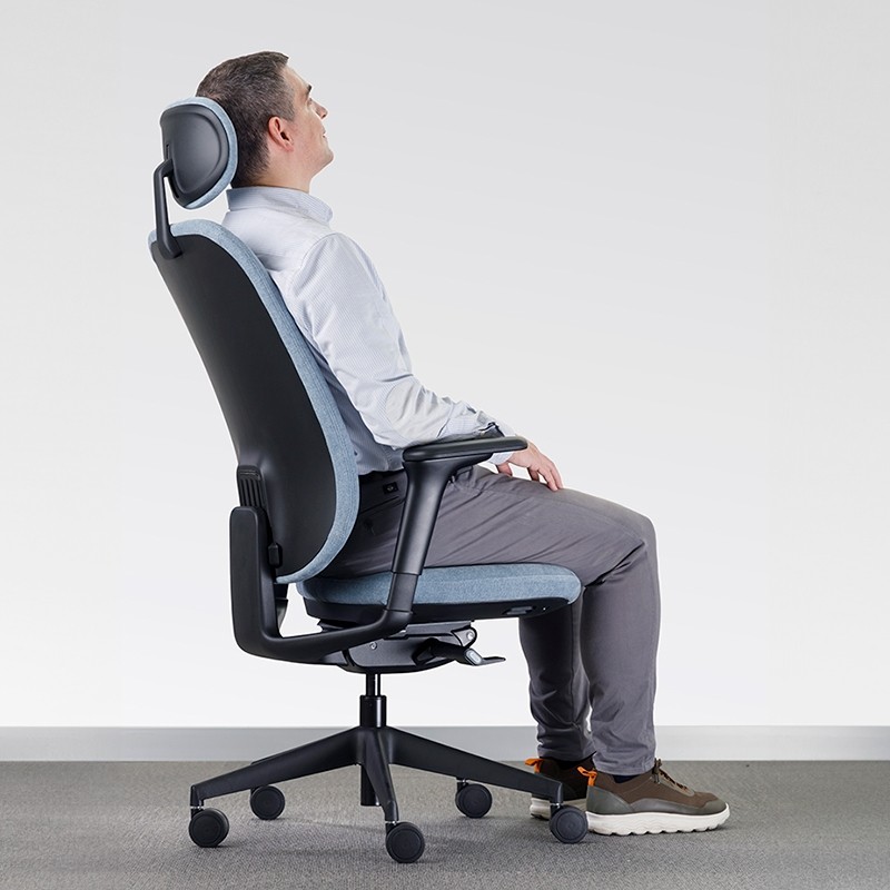 Silla Escritorio Giratoria Halo de Mobel Línea - Montiel