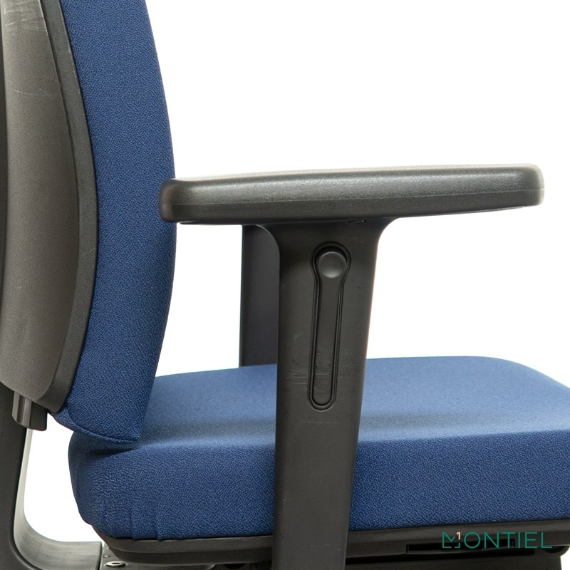 Silla Ergonómica Oficina Nova de Gil Estévez - Montiel