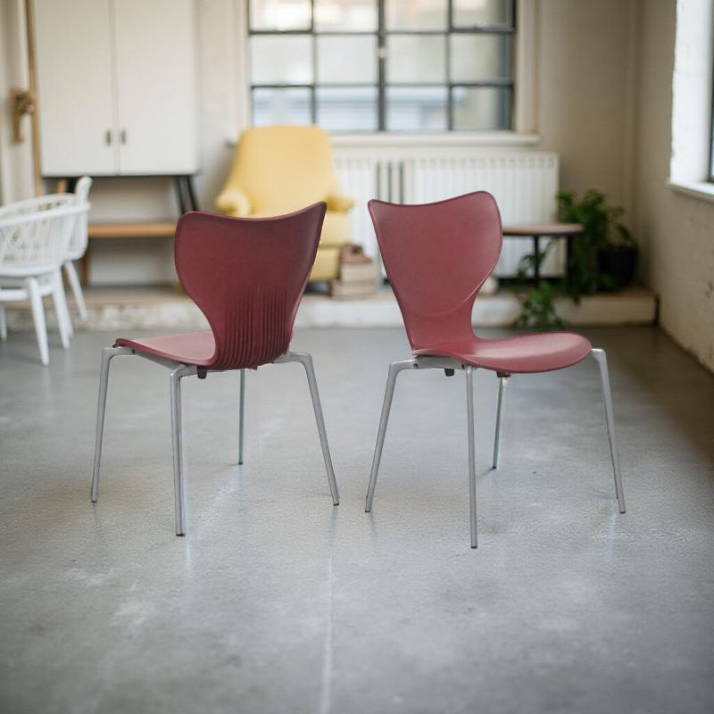 Silla Confidente Plástico Color Granate de Akaba - Montiel