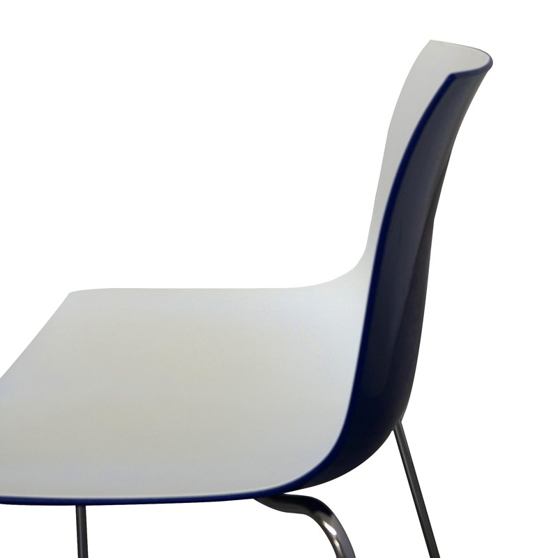 Silla Catifa Salas de Espera Color Azul de Arper - Montiel