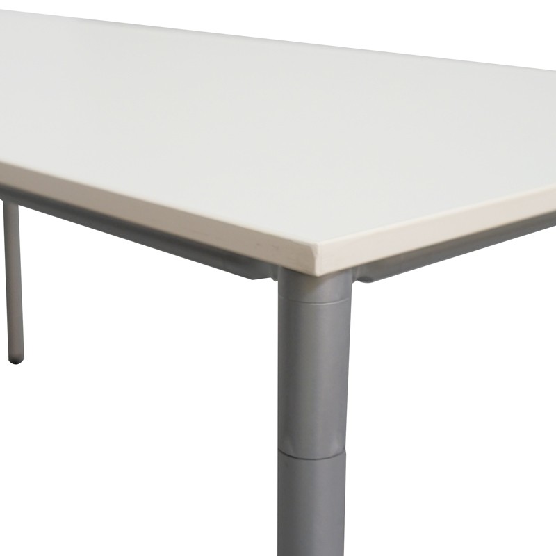 Mesa Recta Blanca Plegable de Sedus - Montiel