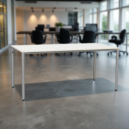 Mesa Recta Blanca Plegable de Sedus - Montiel