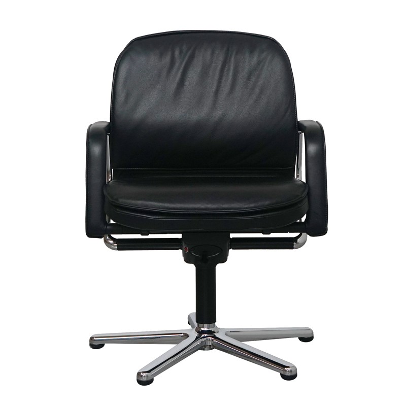 Silla Piel Negra con Asiento Giratorio de Wilkhahn - Montiel