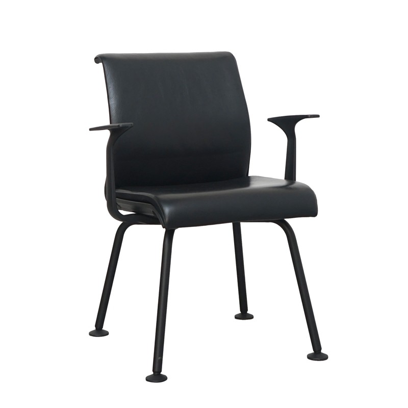 Silla Confidente Tapizado Piel Think de Steelcase - Montiel