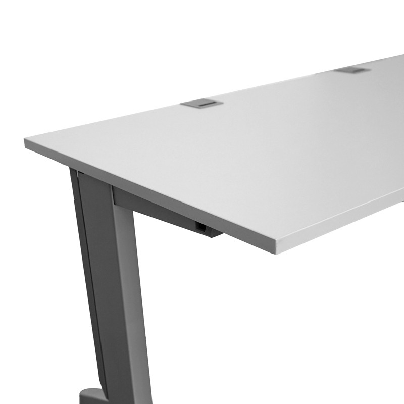 Mesa Escritorio Madera con Pasacables Fusión de Steelcase - Montiel