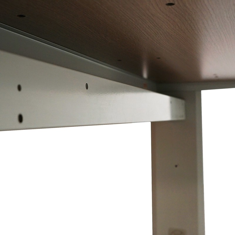 Mesa Oficina Madera Clara con Pasacables MM1692 - Montiel