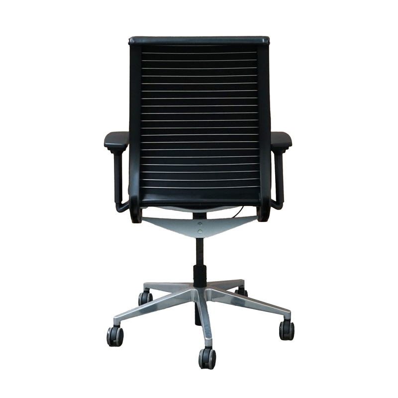 Silla Giratoria Oficina de Piel Think de Steelcase - Montiel