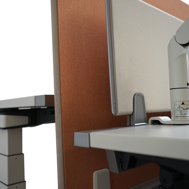 Mesa Multipuesto Elevable de Steelcase - Montiel