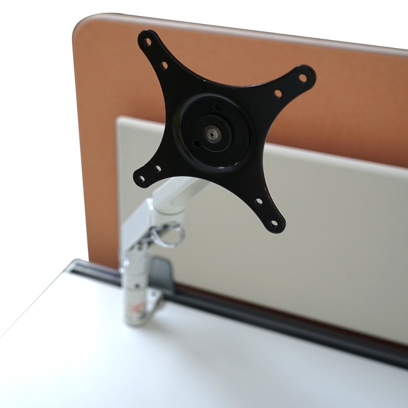 Mesa Multipuesto Elevable de Steelcase - Montiel