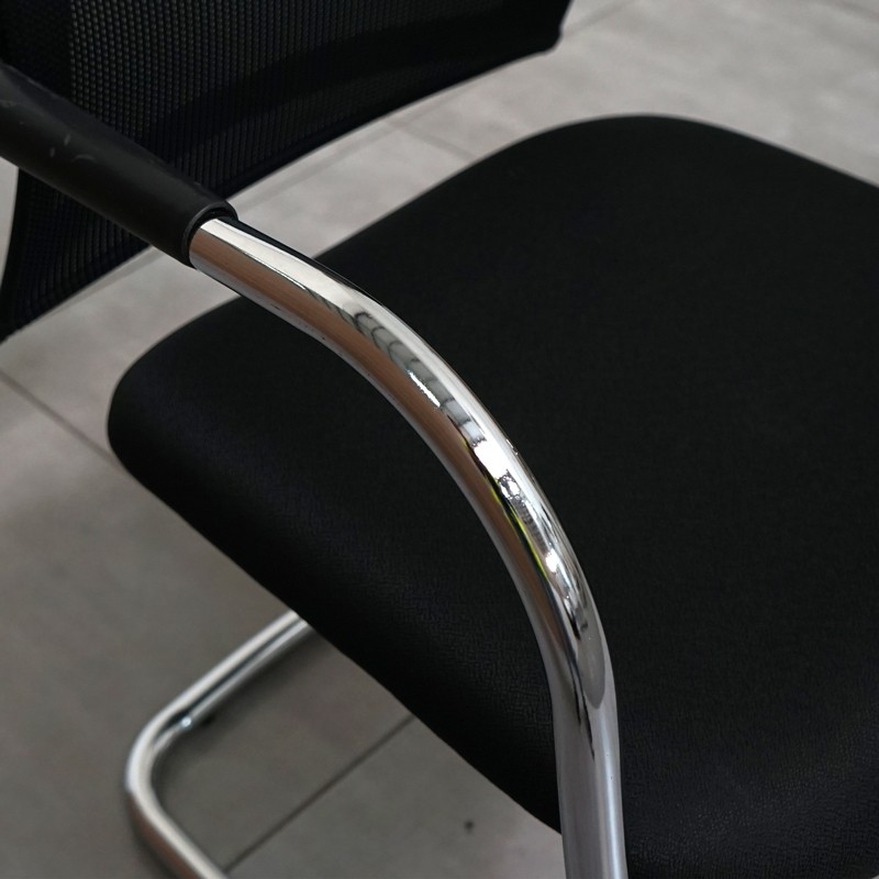 Silla Oficina Confidente Respaldo Malla MM1702 de Montiel