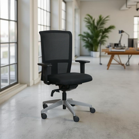 Silla Giratoria Ergonómica Elevable de Intersthul | Montiel