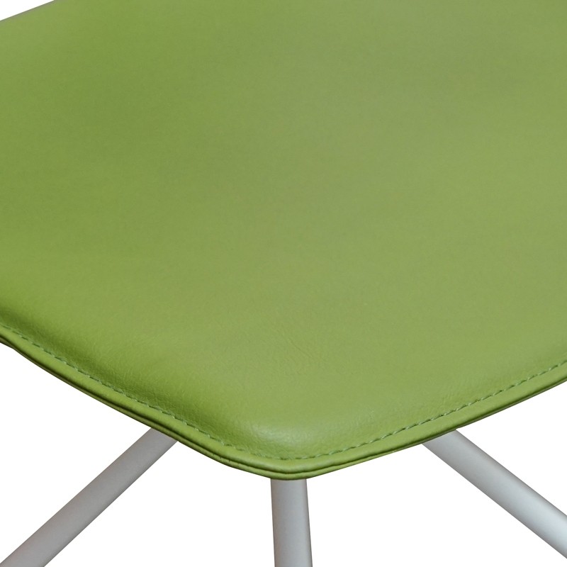 Sillas Confidentes en Tonos Verdes de Ondarreta - Montiel