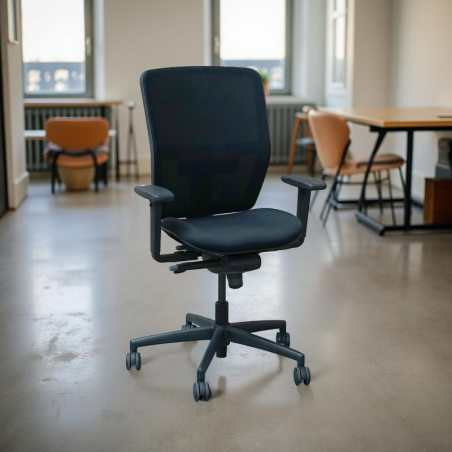 Silla Giratoria con Asiento Personalizable Preto MM1712 | Montiel