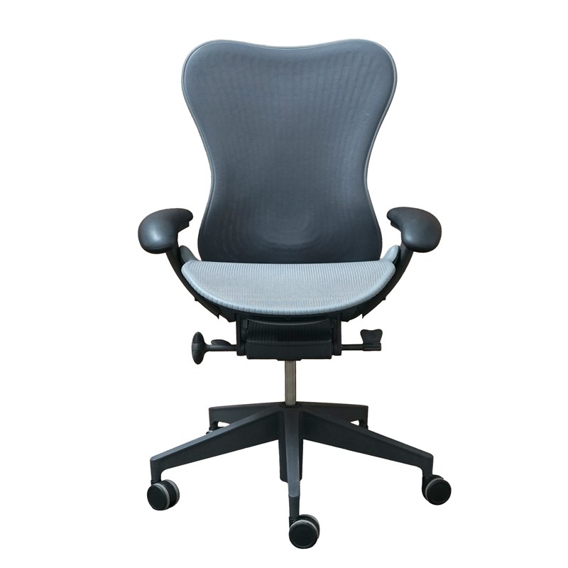 Silla Elevable Giratoria Gris Mirra de Herman Miller | Montiel