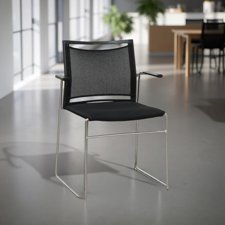 Silla Confidente Respaldo Negro de Luyando System | Montiel