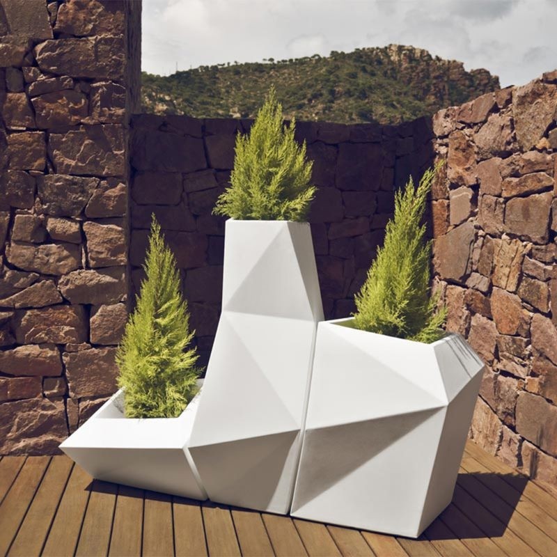 Macetero Faz de Vondom | Diseño Geométrico - Montiel