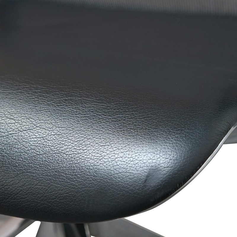 Silla Oficina con Malla y Piel Negra de Bene - Montiel