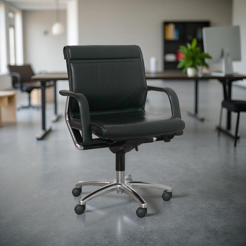 Sillón Piel con Base Cromada de Wilkhahn - Montiel