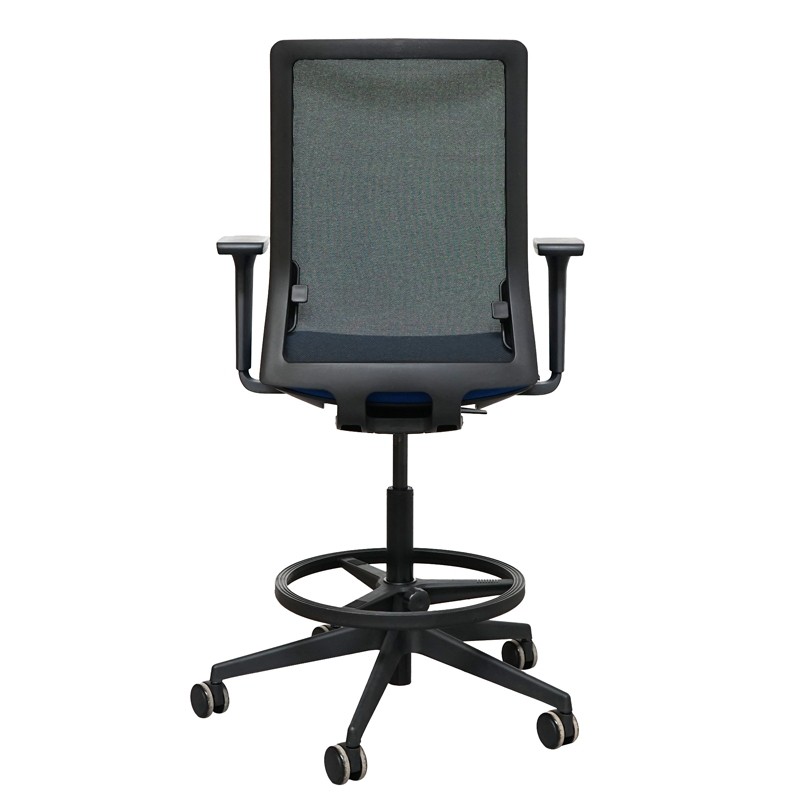 Taburete con Ruedas y Brazos 3D de Forma 5 - Montiel