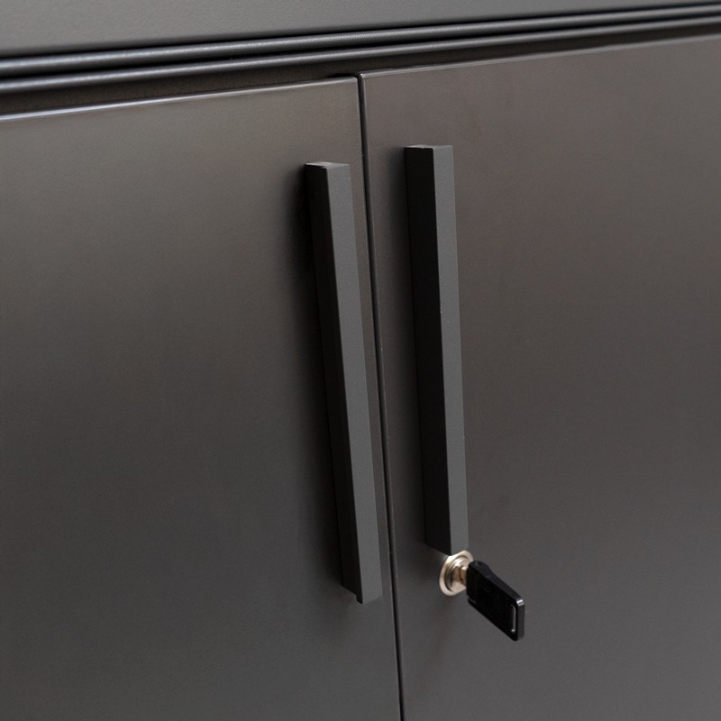 Armario Puertas Abatibles con Macetero de Steelcase - Montiel