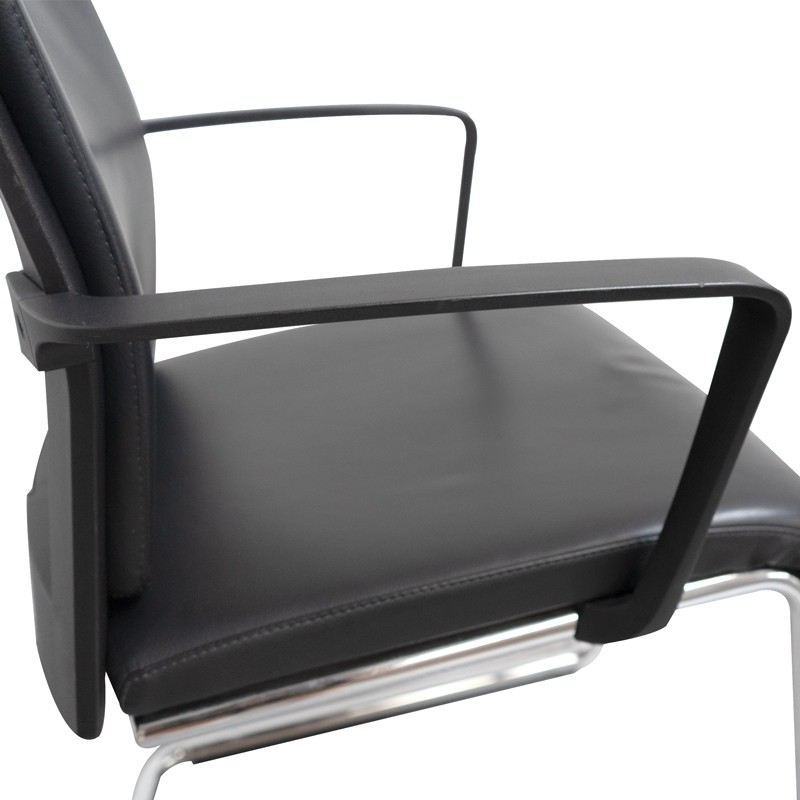 Silla Oficina Confidente Piel Negra de Wendell - Montiel