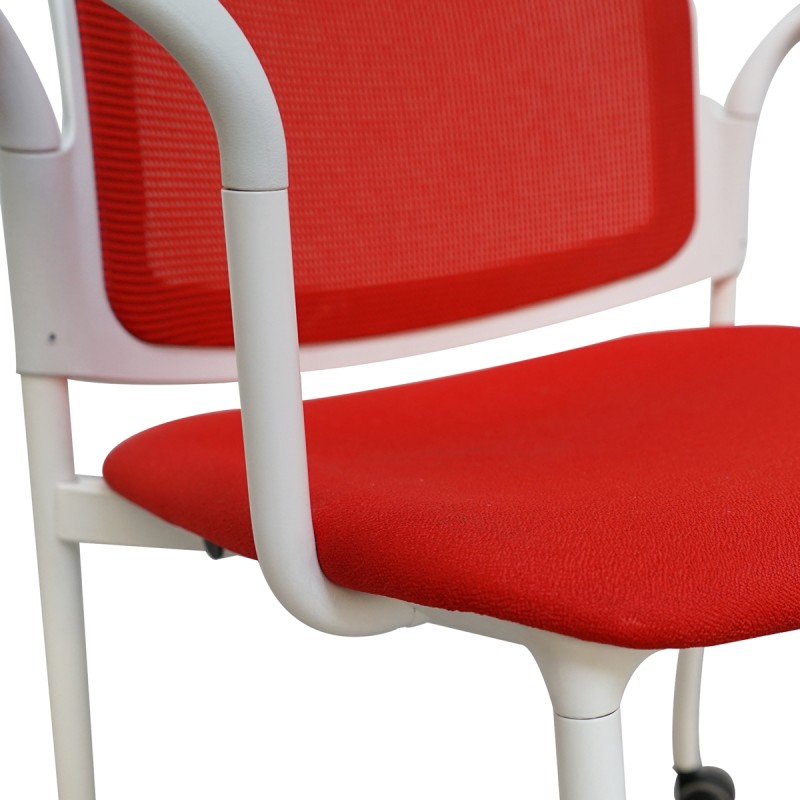 Silla Confidente Malla Roja Urban de Actiu - Montiel