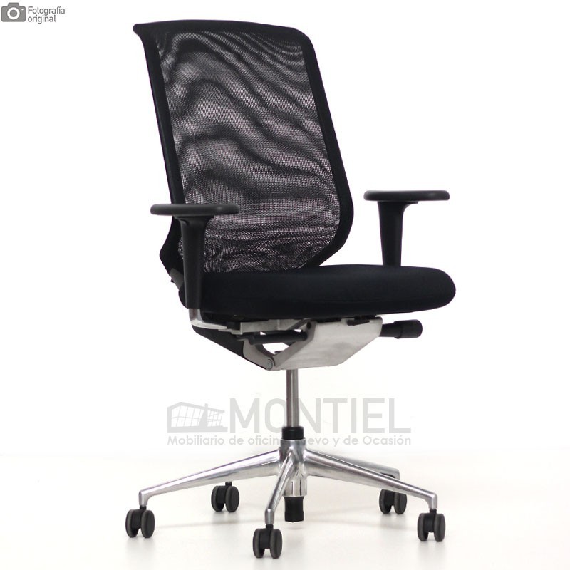 Vitra Meda Pro Chair