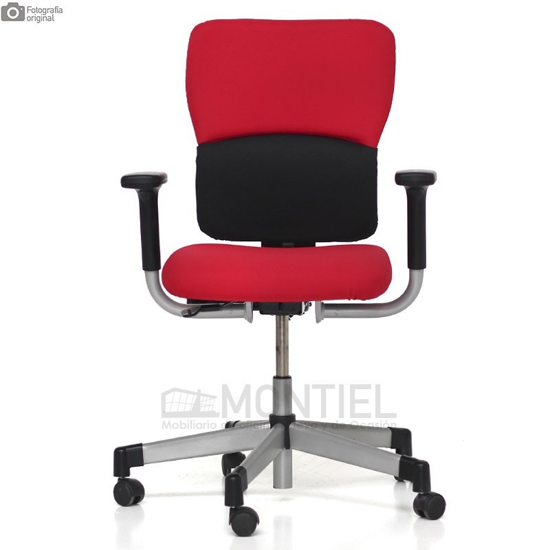 ▷ Silla Ergonómica LET'S B 【 Steelcase 】Brazos Fijos | Montiel