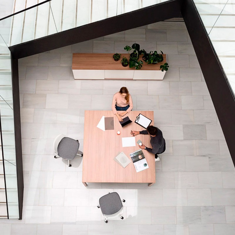 Mesa de Dirección PRISMA de ACTIU