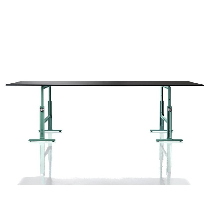 Mesa de Diseño Brut de Magis