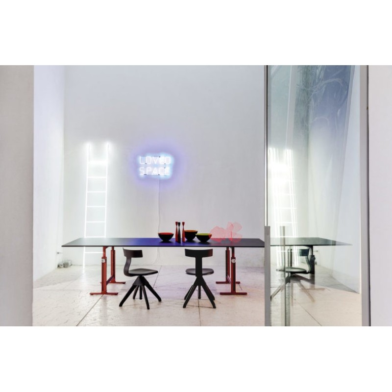 Mesa de Diseño Brut de Magis