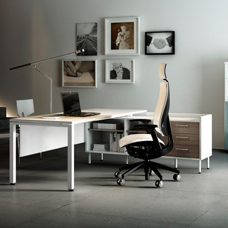 Mesa de Dirección con Ala y Credencia de Ismobel