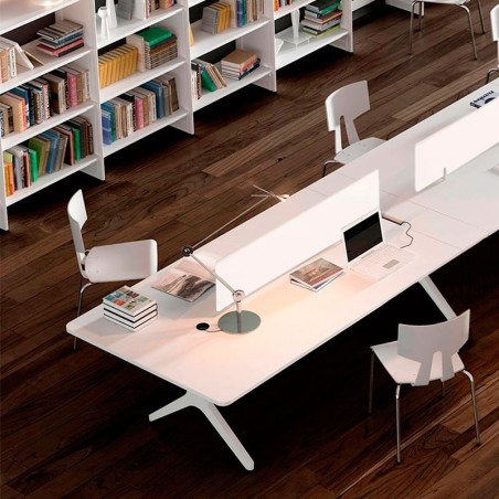 Multipuesto blanco con separador de melamina blanca serie Maya de Ismobel