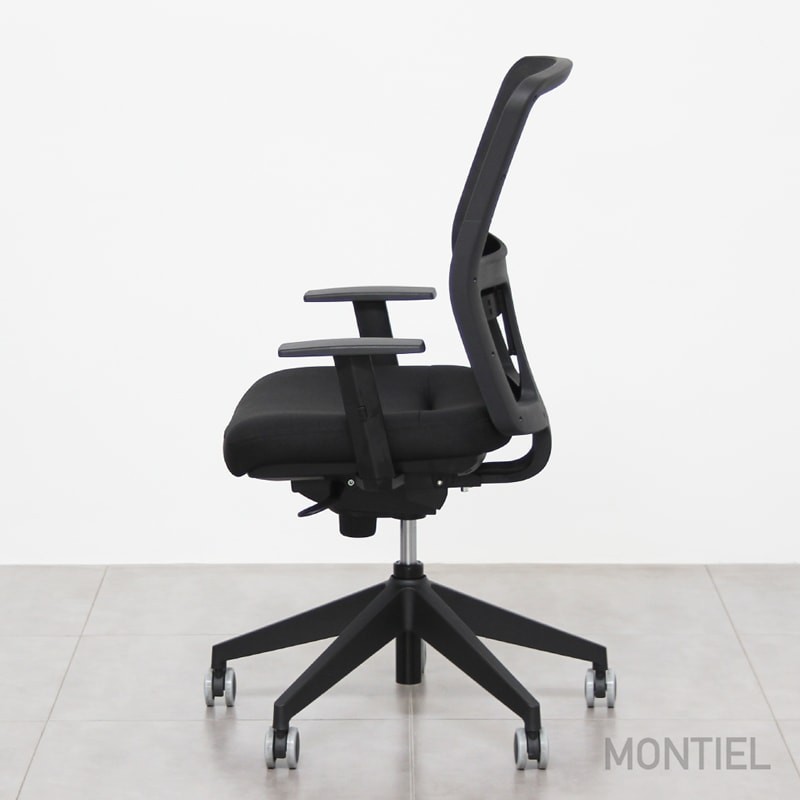 Silla Ergonómica JM Tapizada de Kunna - Oficinas Montiel