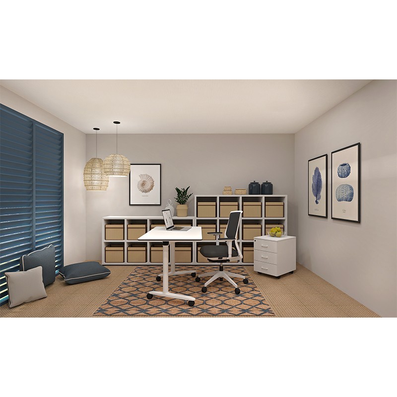 Silla Efit en estancia de estilo mediterráneo