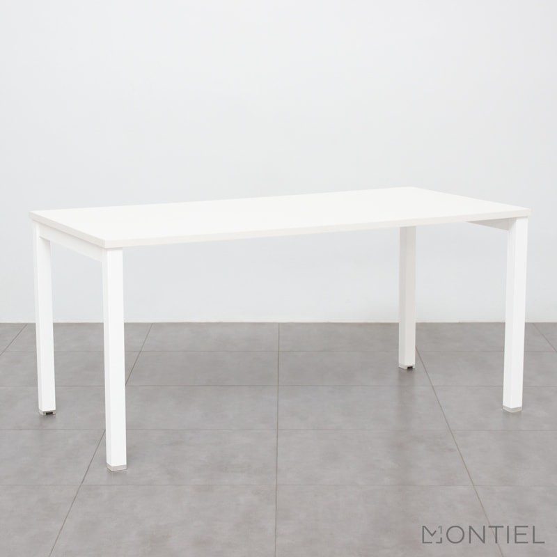 Mesa de Escritorio y Estudio Basic de Kunna - Oficinas Montiel