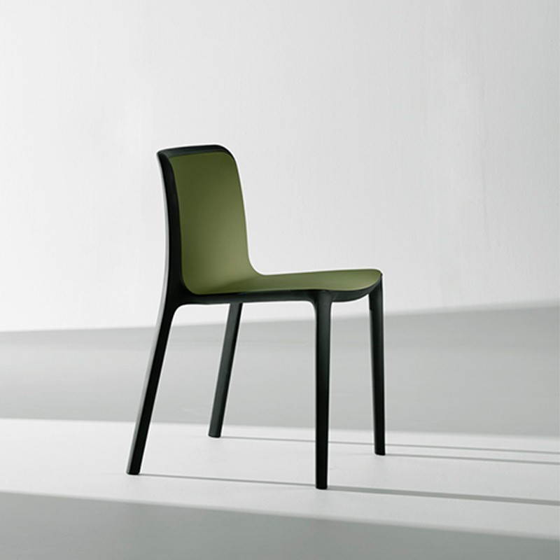 ▷ Silla de Colectividades Bika de Forma 5 - Oficinas Montiel