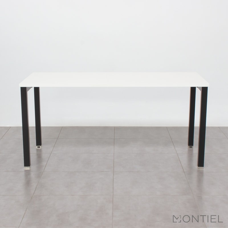 Mesa Escritorio Formación Basic de Kunna - Montiel